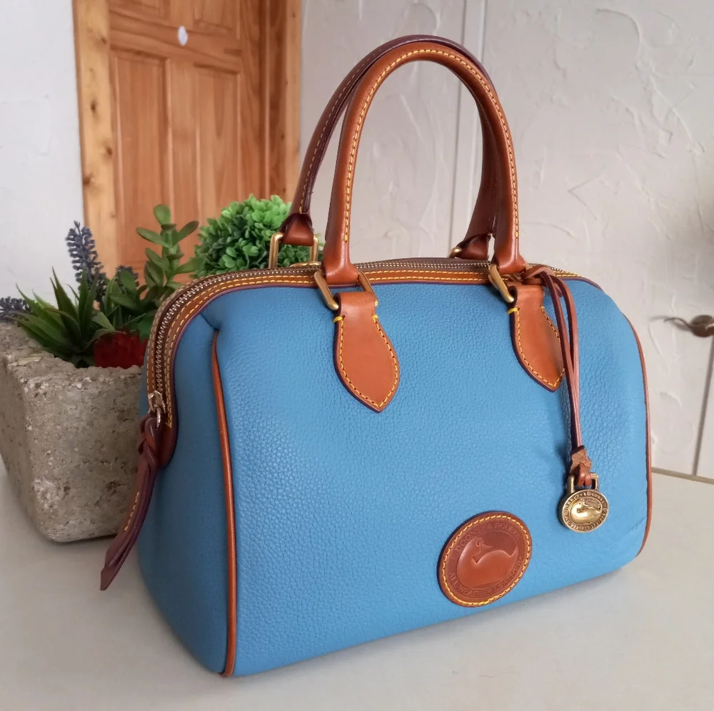 Dooney & Bourke sold out